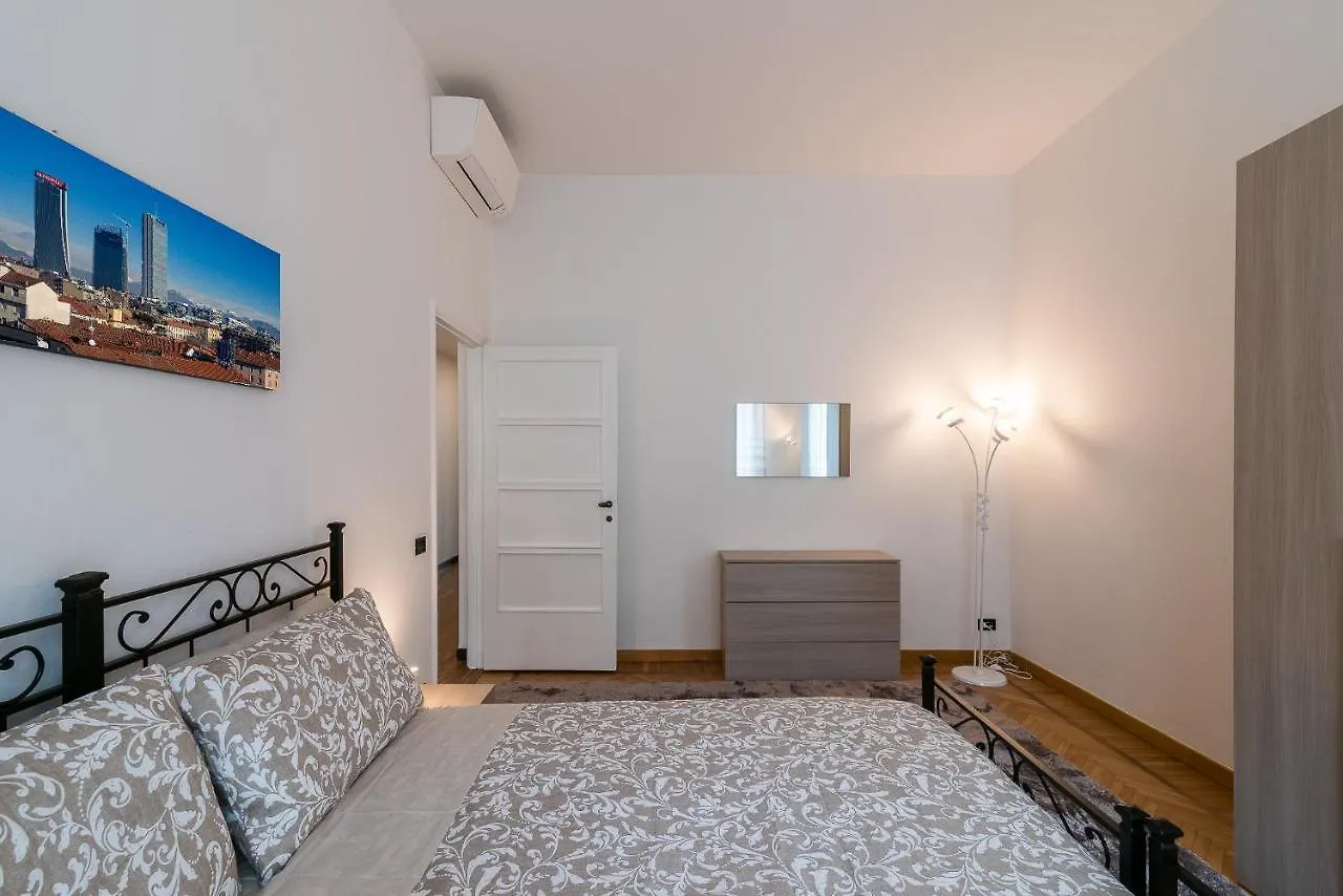 Vittoria 2 Apartamento Milán