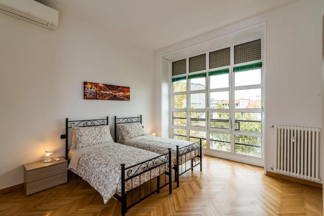 Vittoria 2 Apartment Milan 0*,  Italy